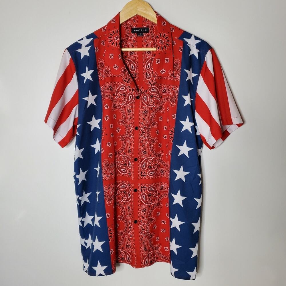 PacSun Dusk to Dawn Woven Camp Shirt Medium Excellent used condition